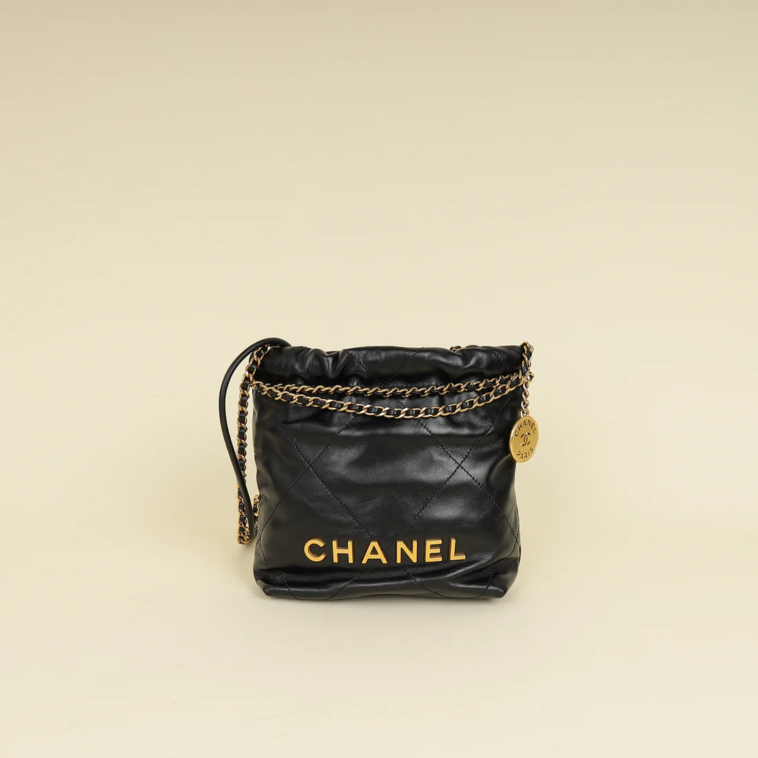 chanel black cc 22 mini shiny bag chanel black cc 22 mini shiny bag
