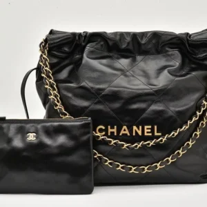 chanel black cc 22 mini shiny bag