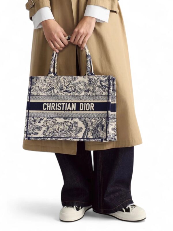 Christian Dior ,Medium Dior Book ToteEcru and Blue Toile de Jouy Embroidery - Image 6