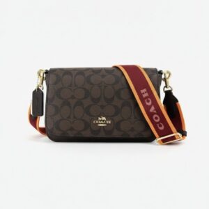 Coach Logan Messenger In Signature