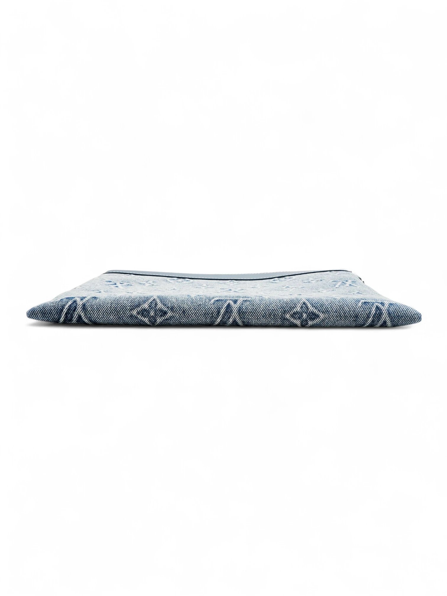 Louis Vuitton clutch Pochette To Go Monogram Washed Denim - Image 4