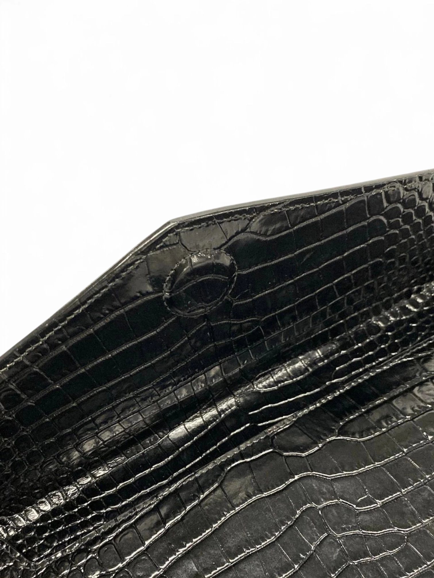 SAINT LAURENT CROC EMBOSSED LEATHER ClUTCH POUCH - Image 6